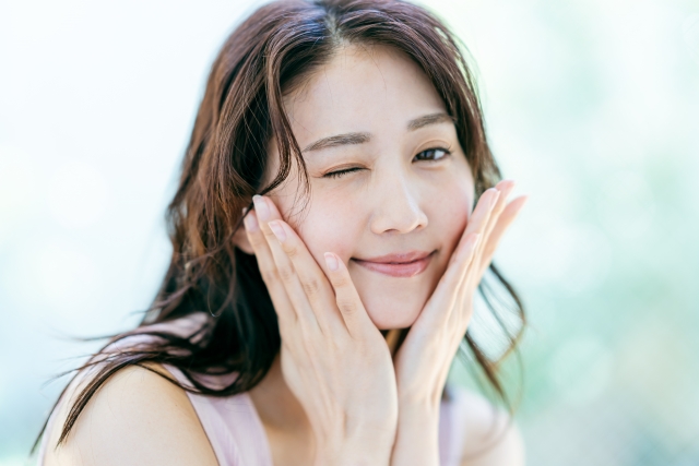 笑顔が硬くなる？ そんなことありません！ボトックスQ&Aで疑問を解消